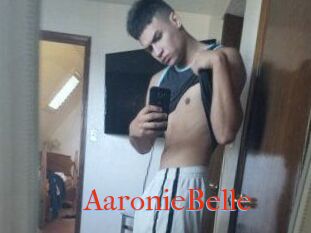 Aaronie_Belle