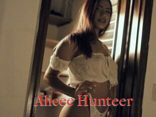Alicee_Hunteer