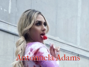 Antonnela_Adams