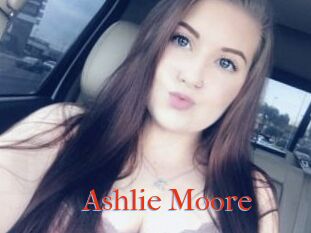Ashlie_Moore