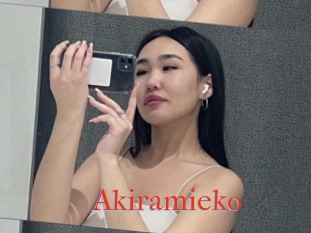 Akiramieko