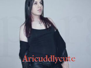 Aricuddlycute