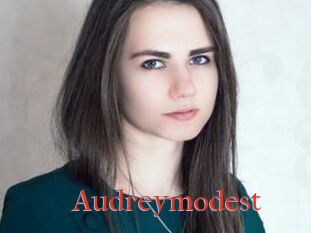 Audreymodest