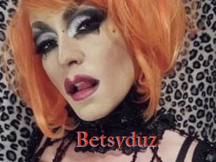 Betsy_duz