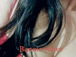 Bonnie_velvet