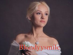Blondyysmile