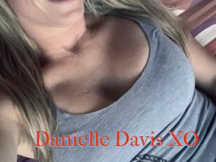 Danielle_Davis_XO