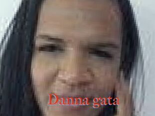 Danna_gata