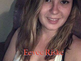 Eevee_Riske