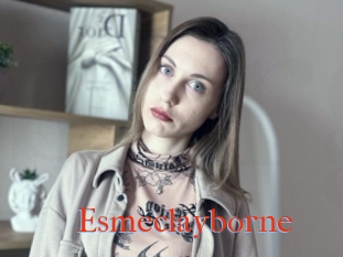 Esmeclayborne