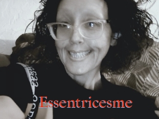 Essentricesme
