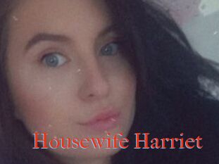 Housewife_Harriet