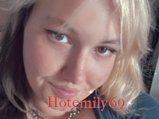 Hotemily69