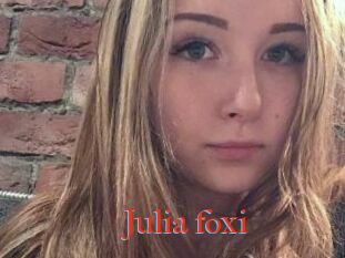 Julia_foxi