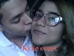Kylie_sweet