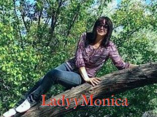 LadyyMonica