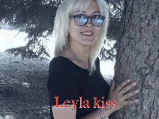 Leyla_kiss