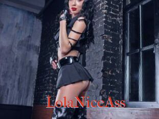 LolaNiceAss