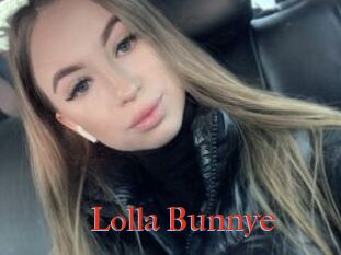 Lolla_Bunnye