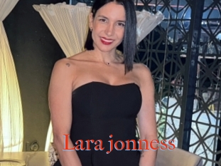 Lara_jonness