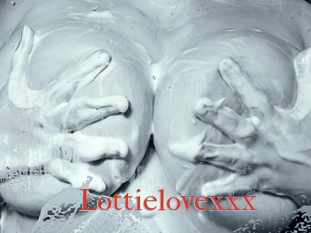 Lottielovexxx