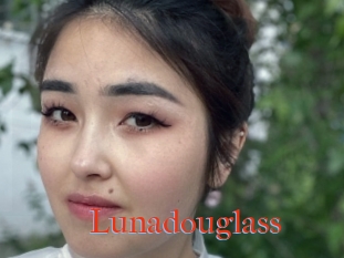Lunadouglass
