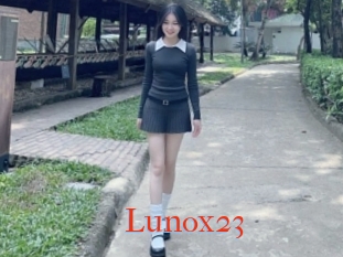 Lunox23