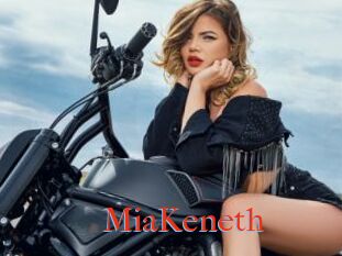 MiaKeneth