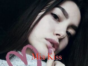 Mia_Kiss_
