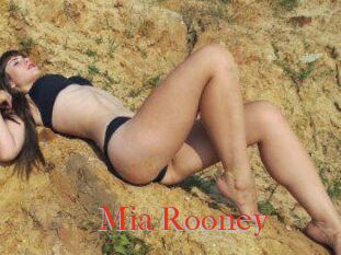 Mia_Rooney