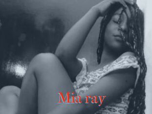 Mia_ray