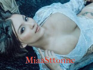 MiaaSttonne