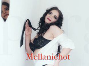 Mellaniehot