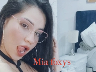 Mia_foxys