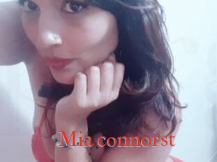 Mia_connorst