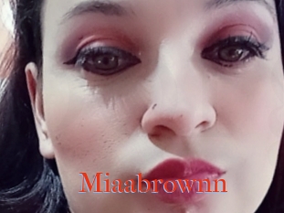 Miaabrownn