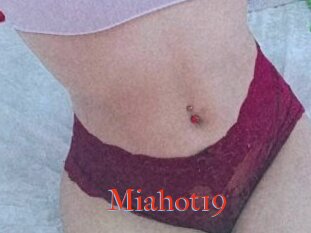 Miahot19