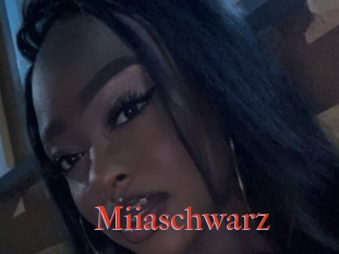 Miiaschwarz