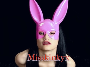 Misskinkyx