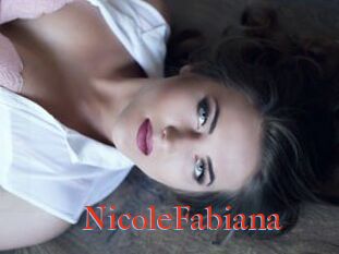 NicoleFabiana