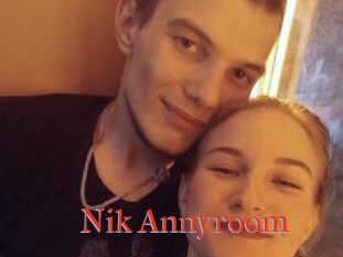 Nik_Annyroom