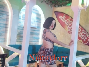Niataylorr