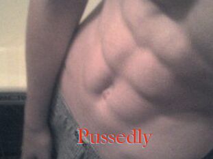 Pussedly