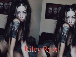 Riley_Ryot