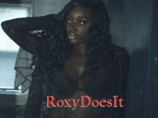 RoxyDoesIt