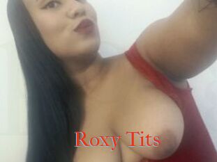 Roxy_Tits