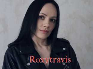 Roxytravis