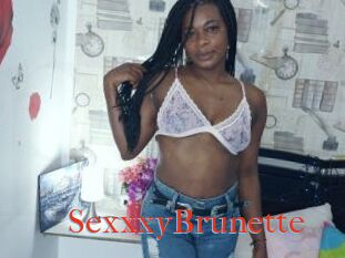 SexxxyBrunette
