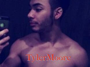 Tyler_Moore
