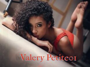 Valery_Petite01